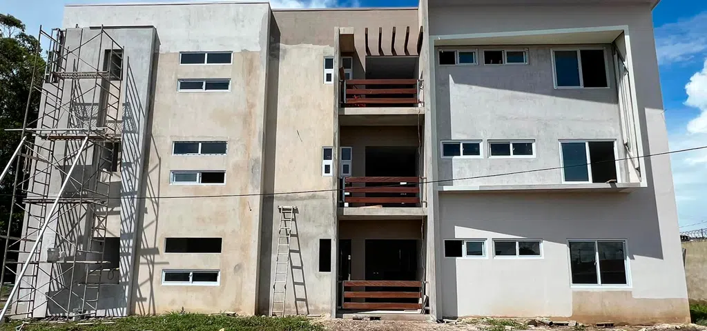 Edificio de apartamentos construido con sistema Masterblock